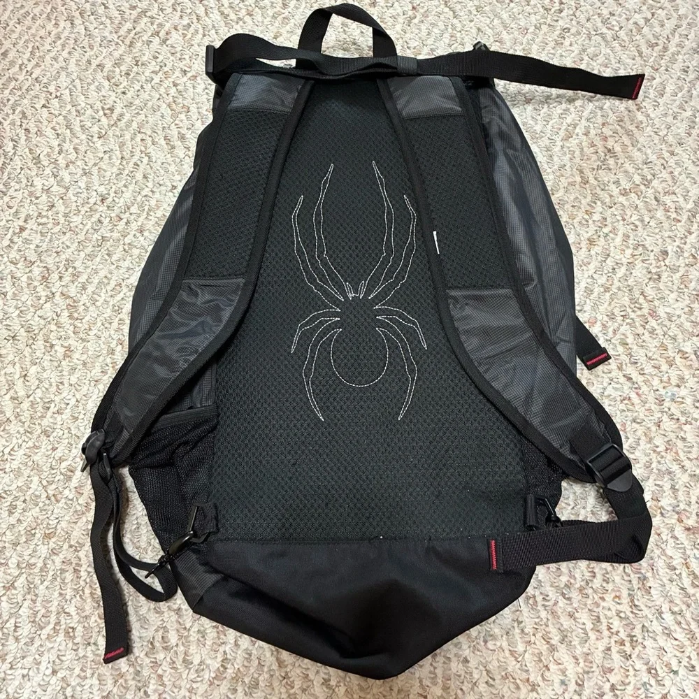 Spyder Black Spire Convertible Backpack Hip Pack
